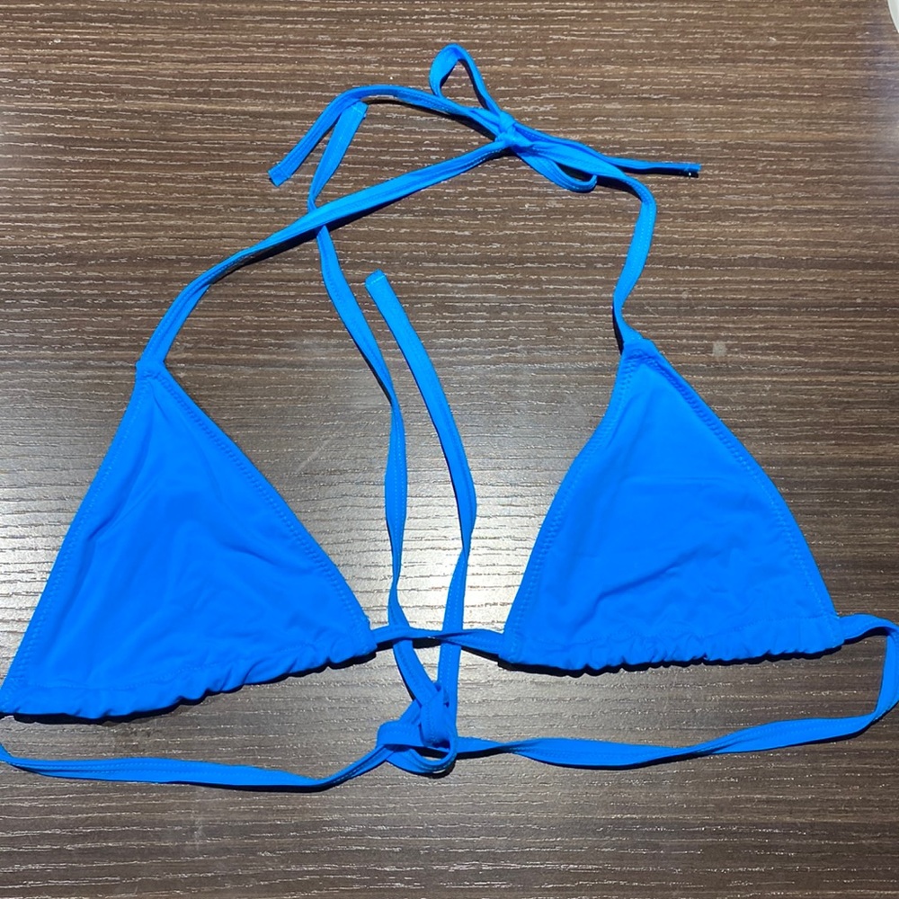 ⬇️ Price Drop! 437 Sanders Bikini Top